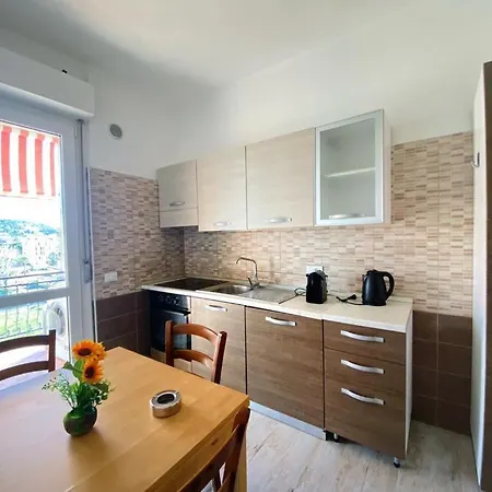 Apartment Bbking Camelia Casa Vacanze